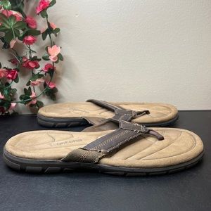 gotcha flip flops